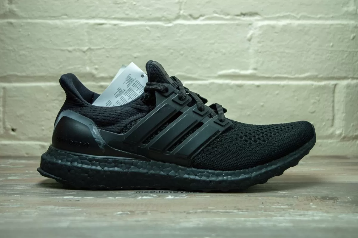 Adidas Ultraboost 1.0 Triple Black BB4677