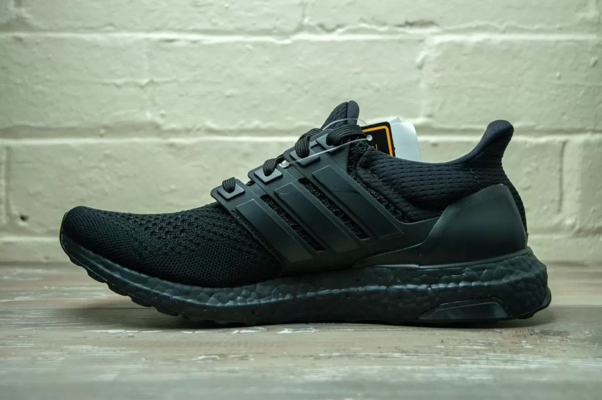 Adidas Ultraboost 1.0 Triple Black BB4677