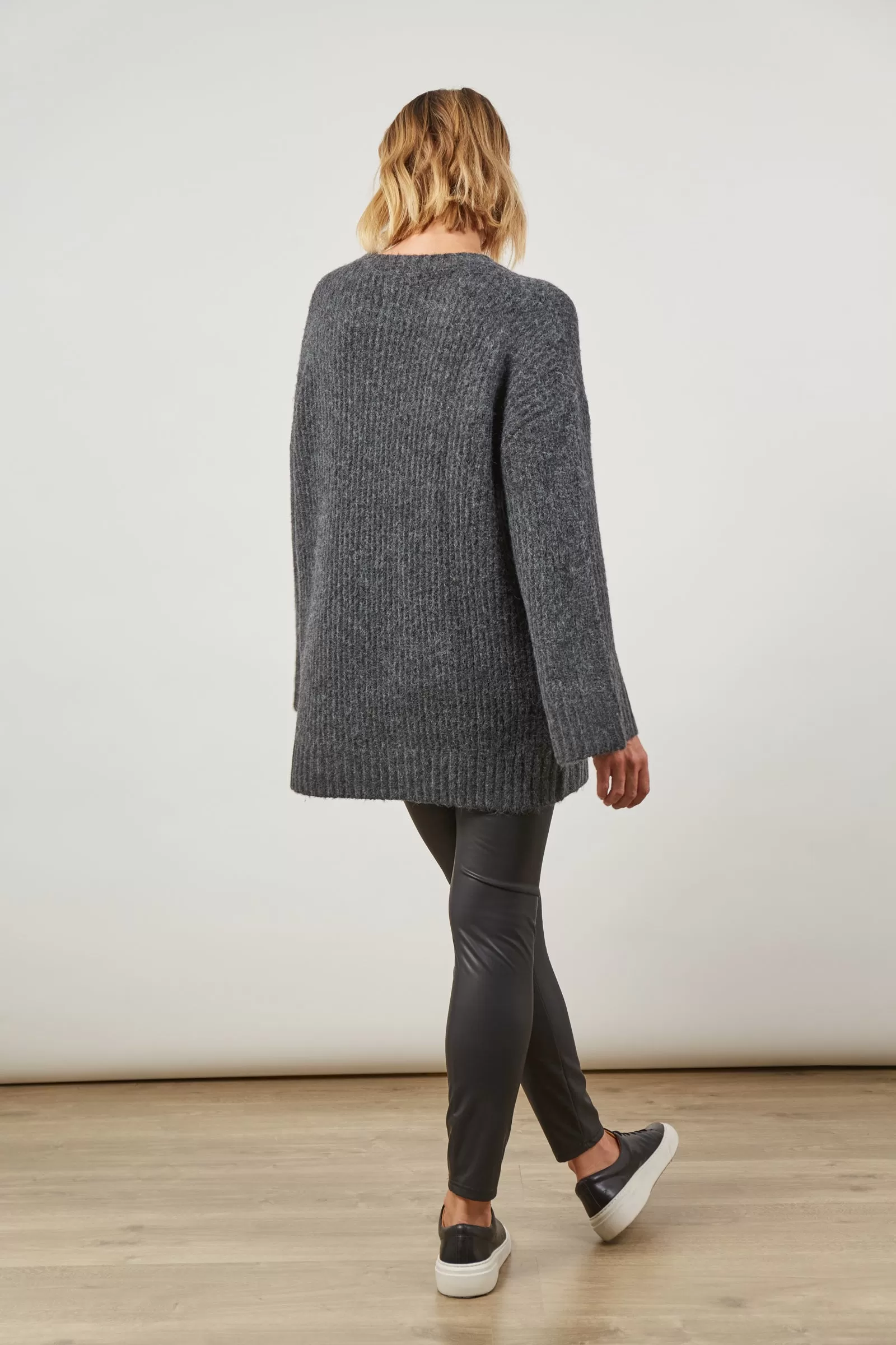 Avenue Oversized Jumper - Ash Black