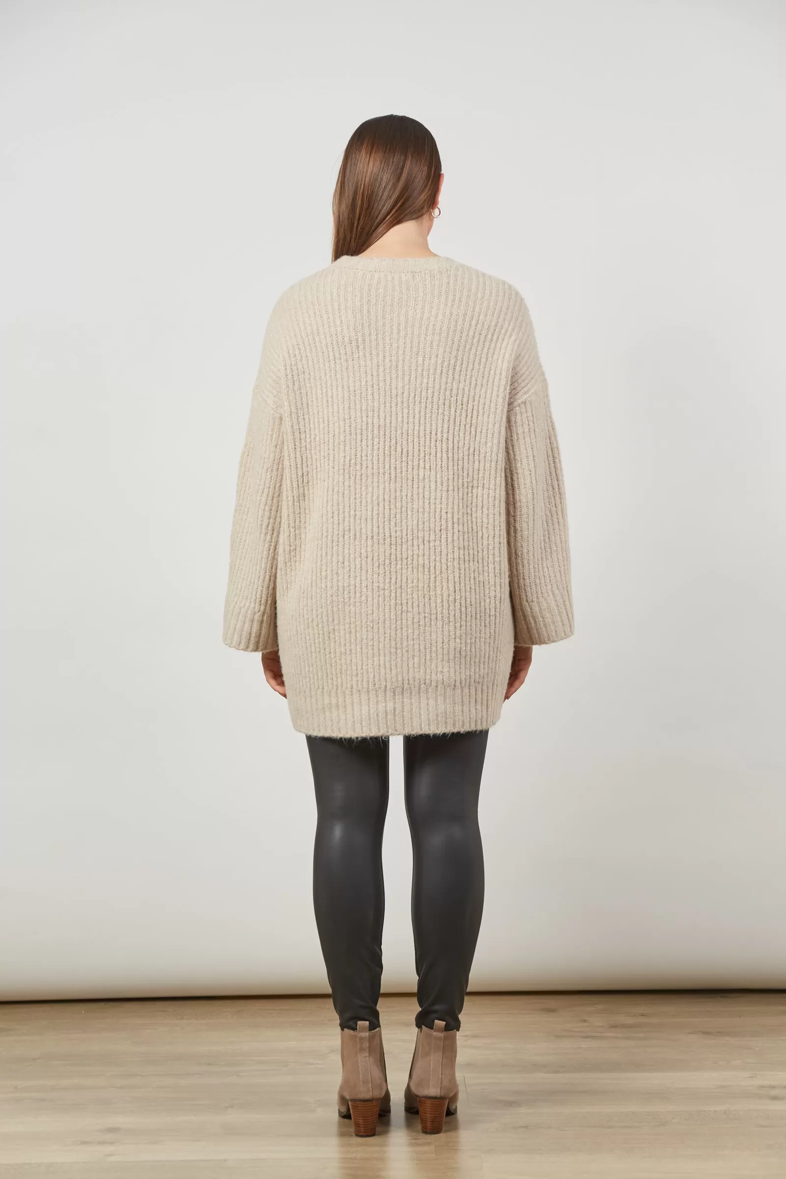 Avenue Oversized Jumper - Buff