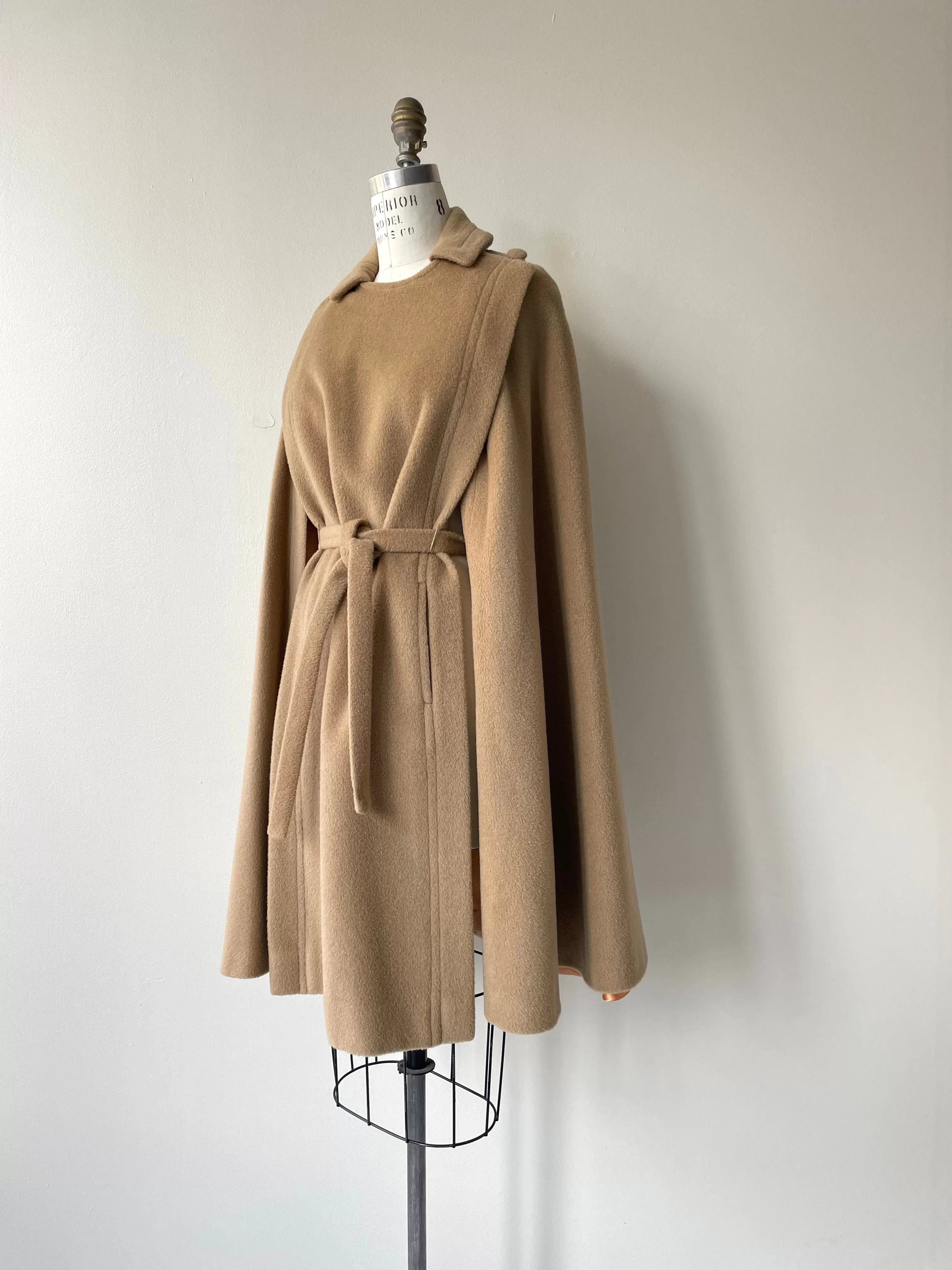 Camel Wool Cape Coat | 1970s