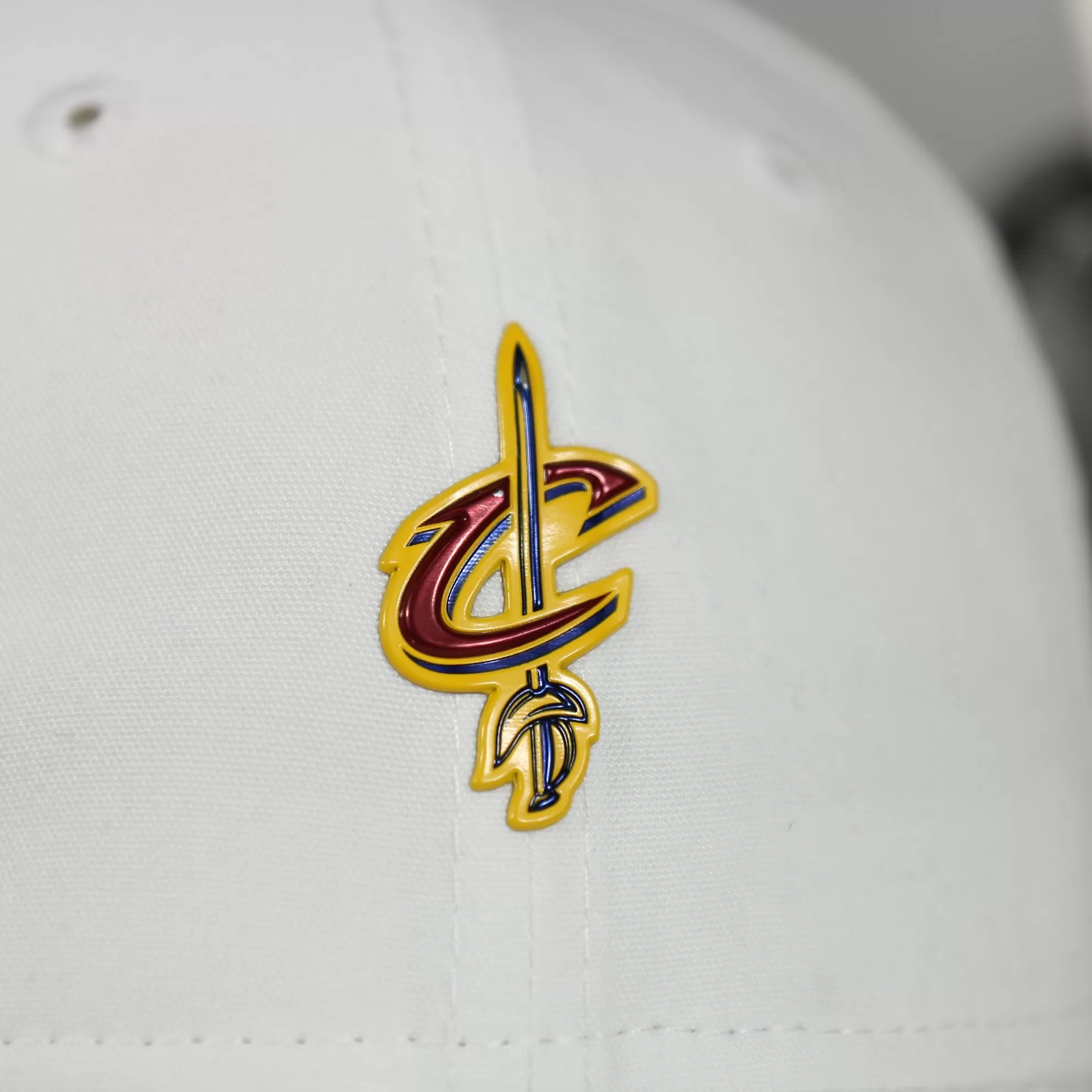 Cleveland Cavaliers NBA Draft 9Twenty Dad Hat With Suede Visor | White Baseball Hat