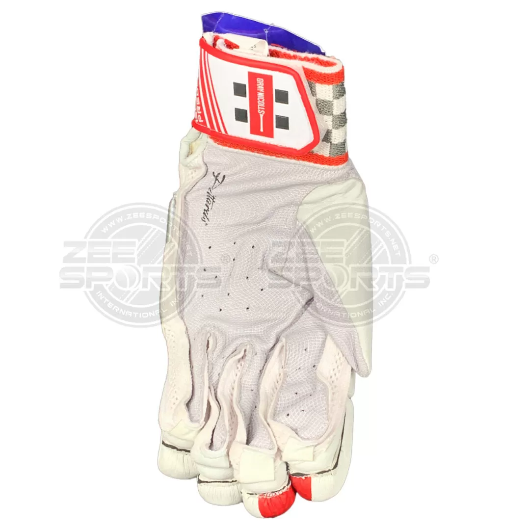 Gray Nicolls Predator3 1500 Cricket Batting Gloves