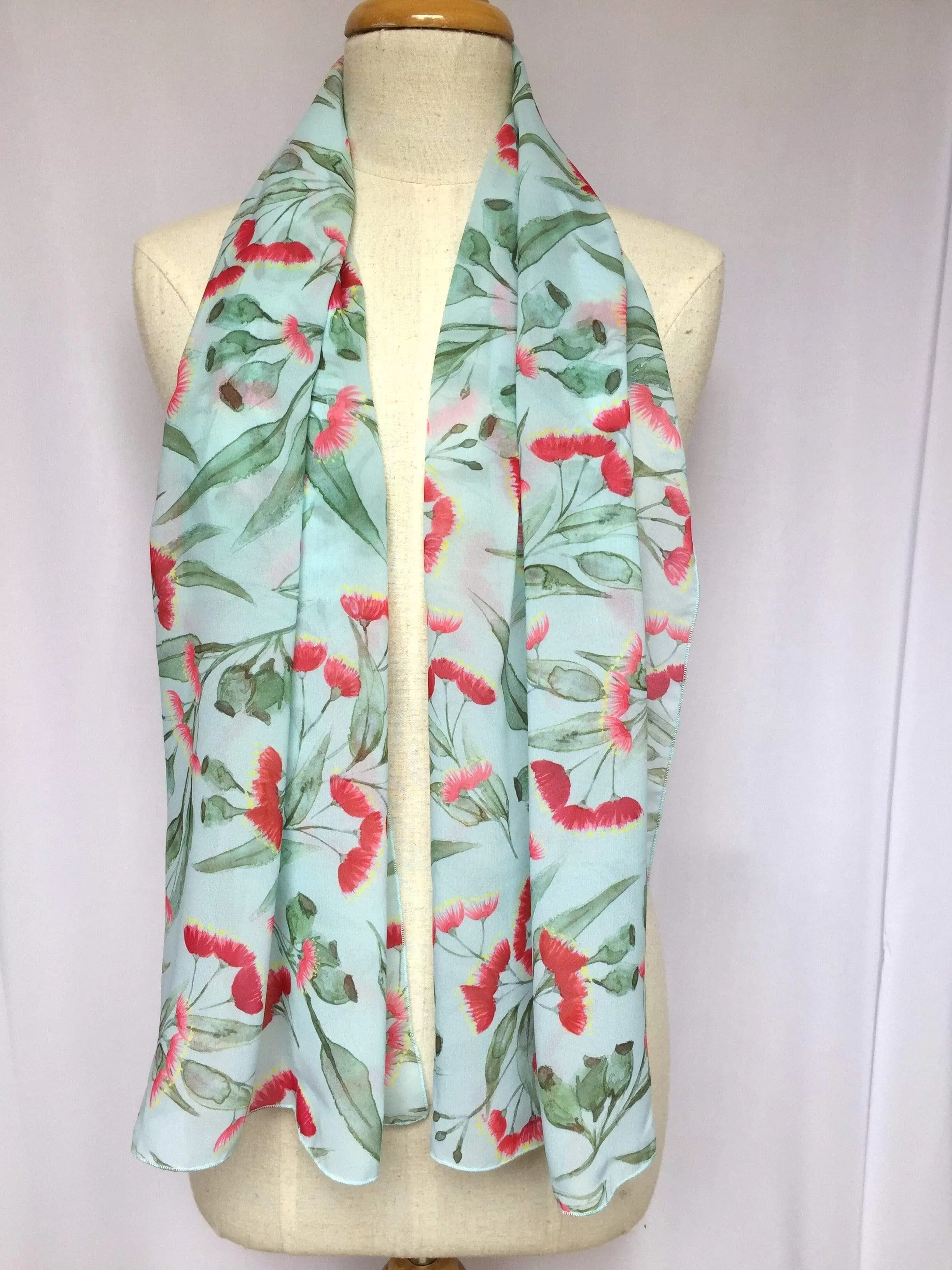 Gum Blossoms Scarf Mint