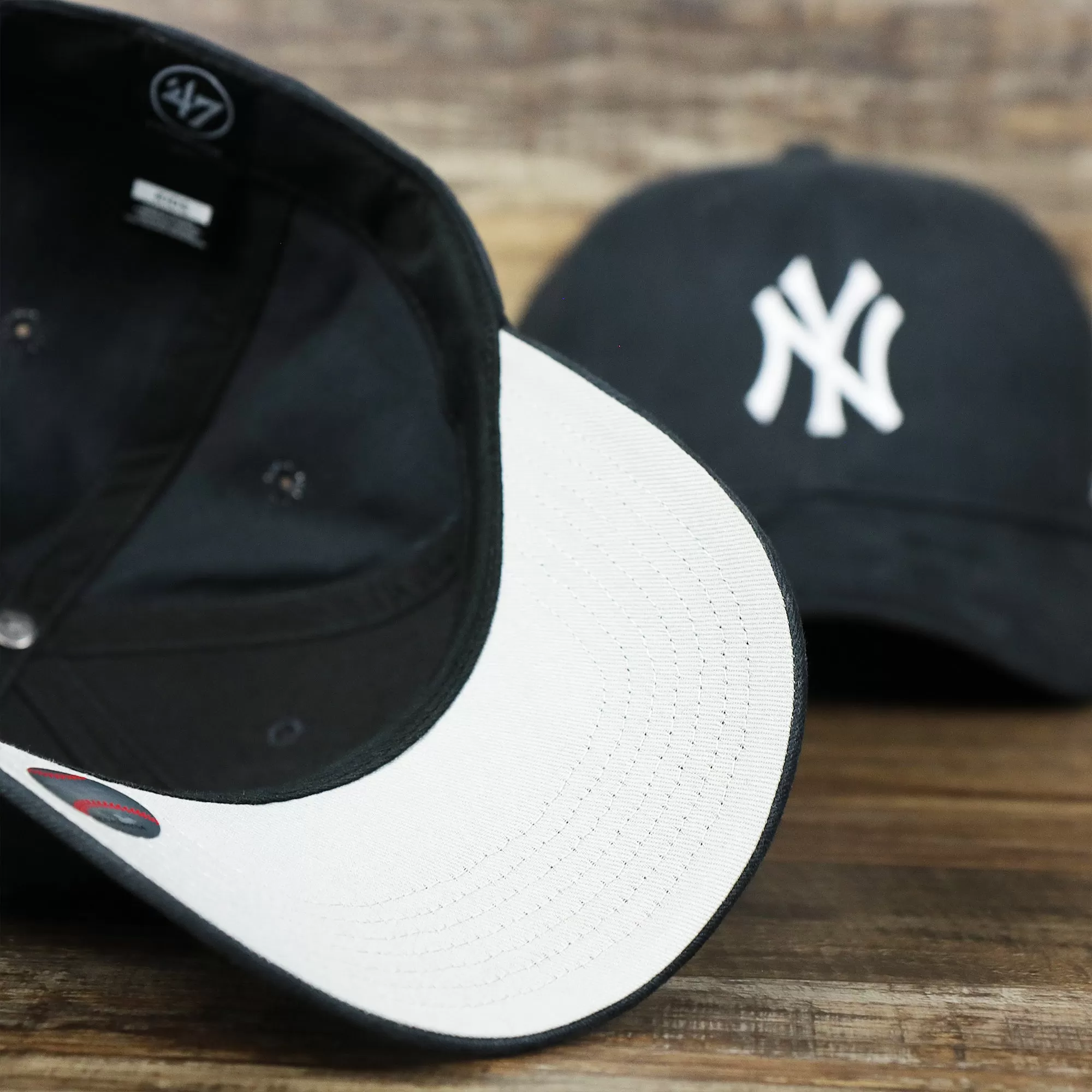 Kid’s New York Yankees Gray Bottom Dad Hat | Navy Kid’s Dad Hat