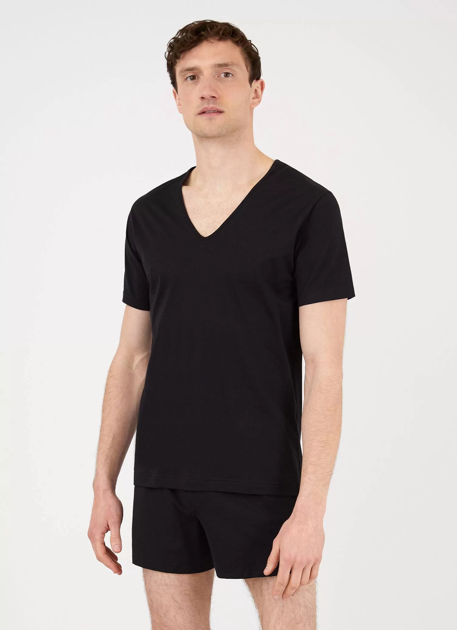 Men's Superfine Cotton V-neck Underwear T-shirt in Black