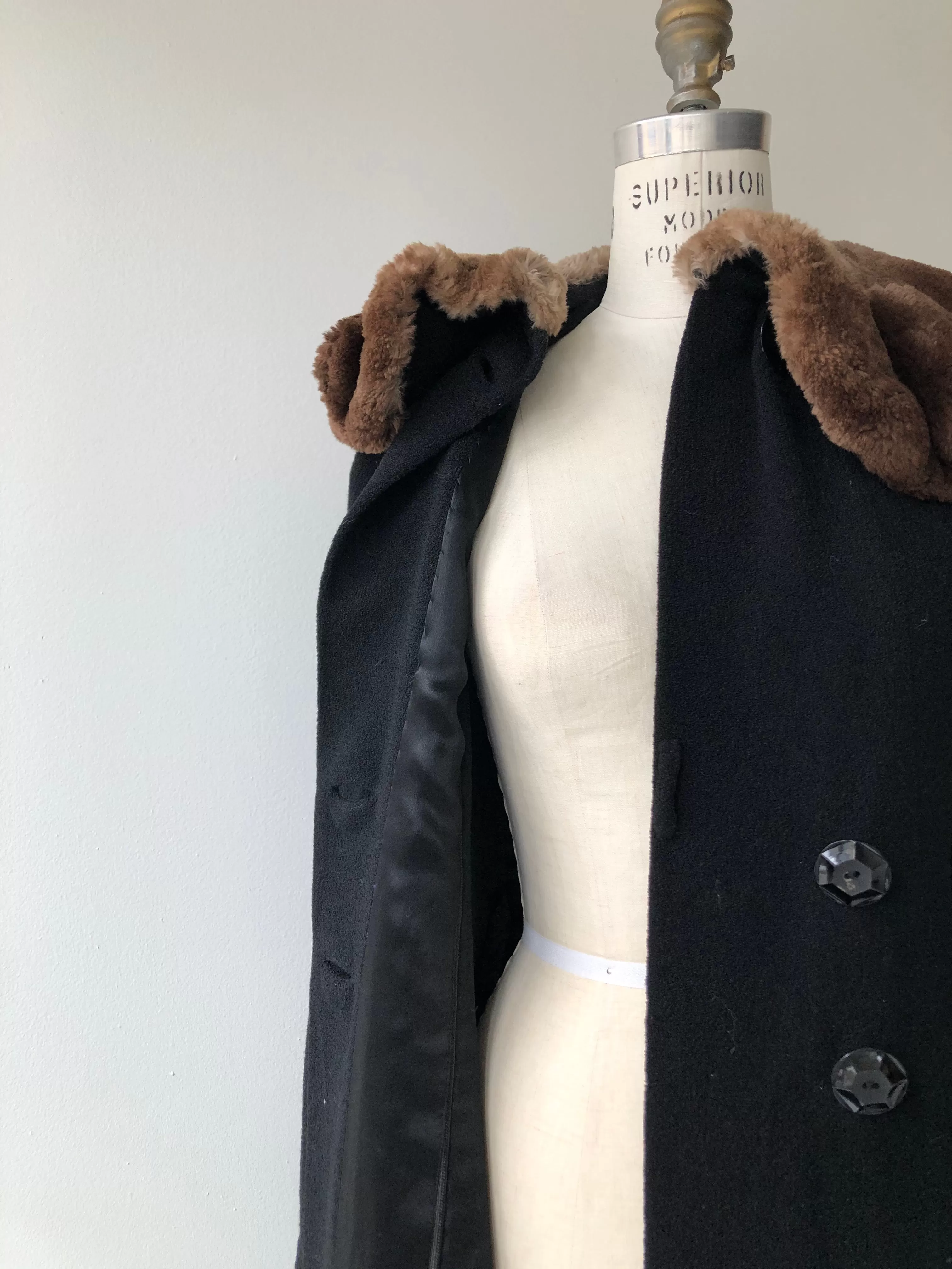 Montmartre 1930s Wool Coat