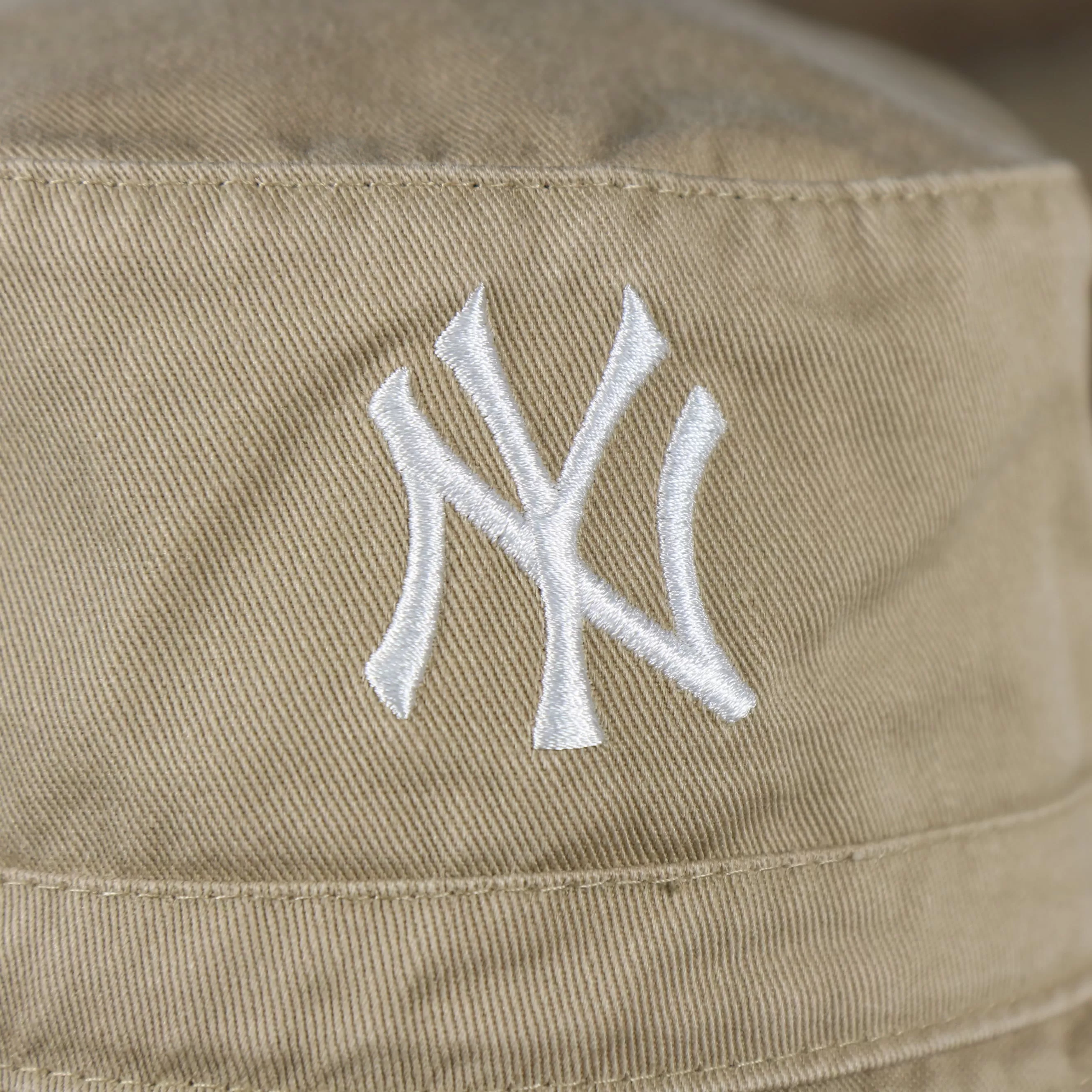 New York Yankees Small Brim Bucket Hat | Khaki Bucket Hat