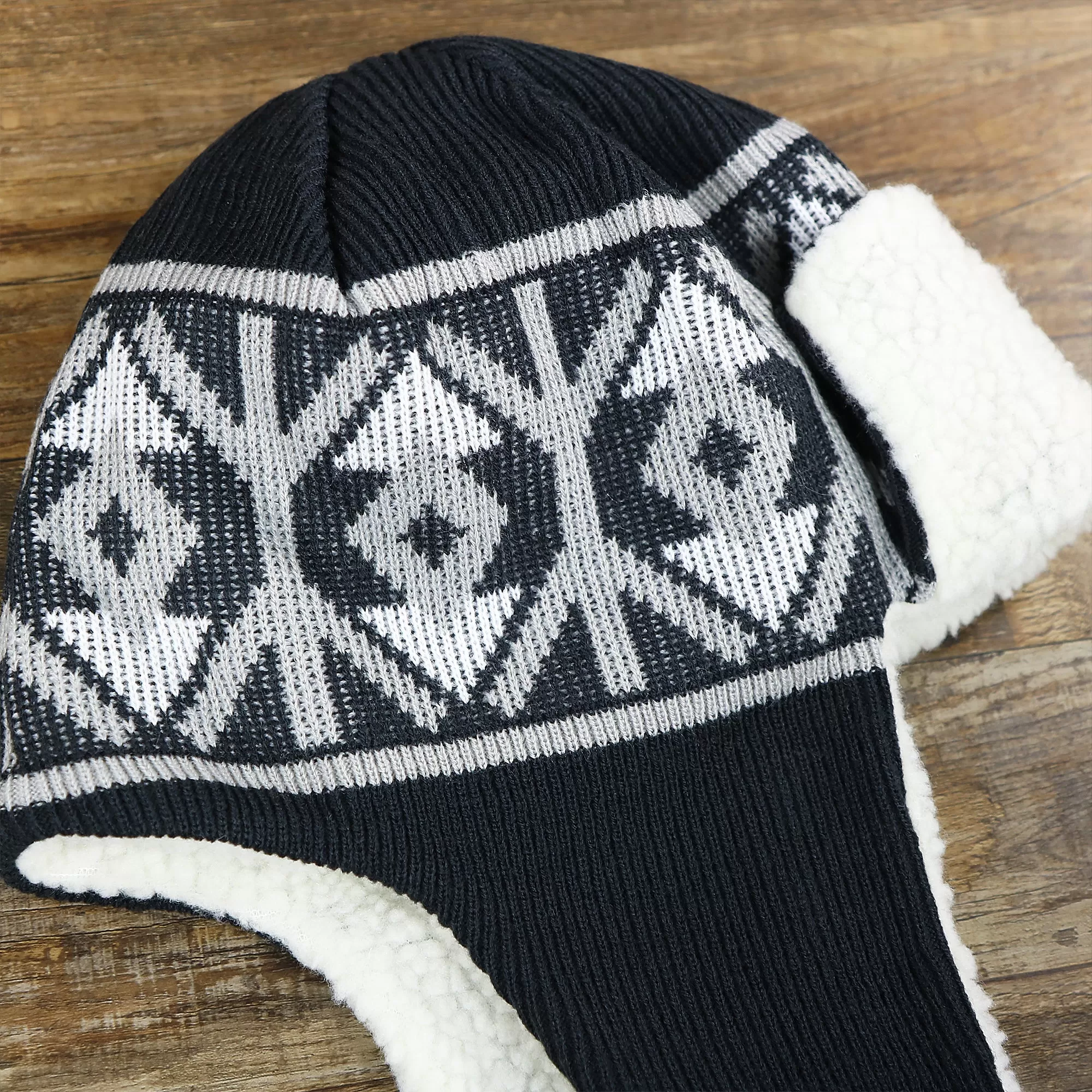 New York Yankees Winter Print Trapper Hat | Navy Blue Trapper Hat