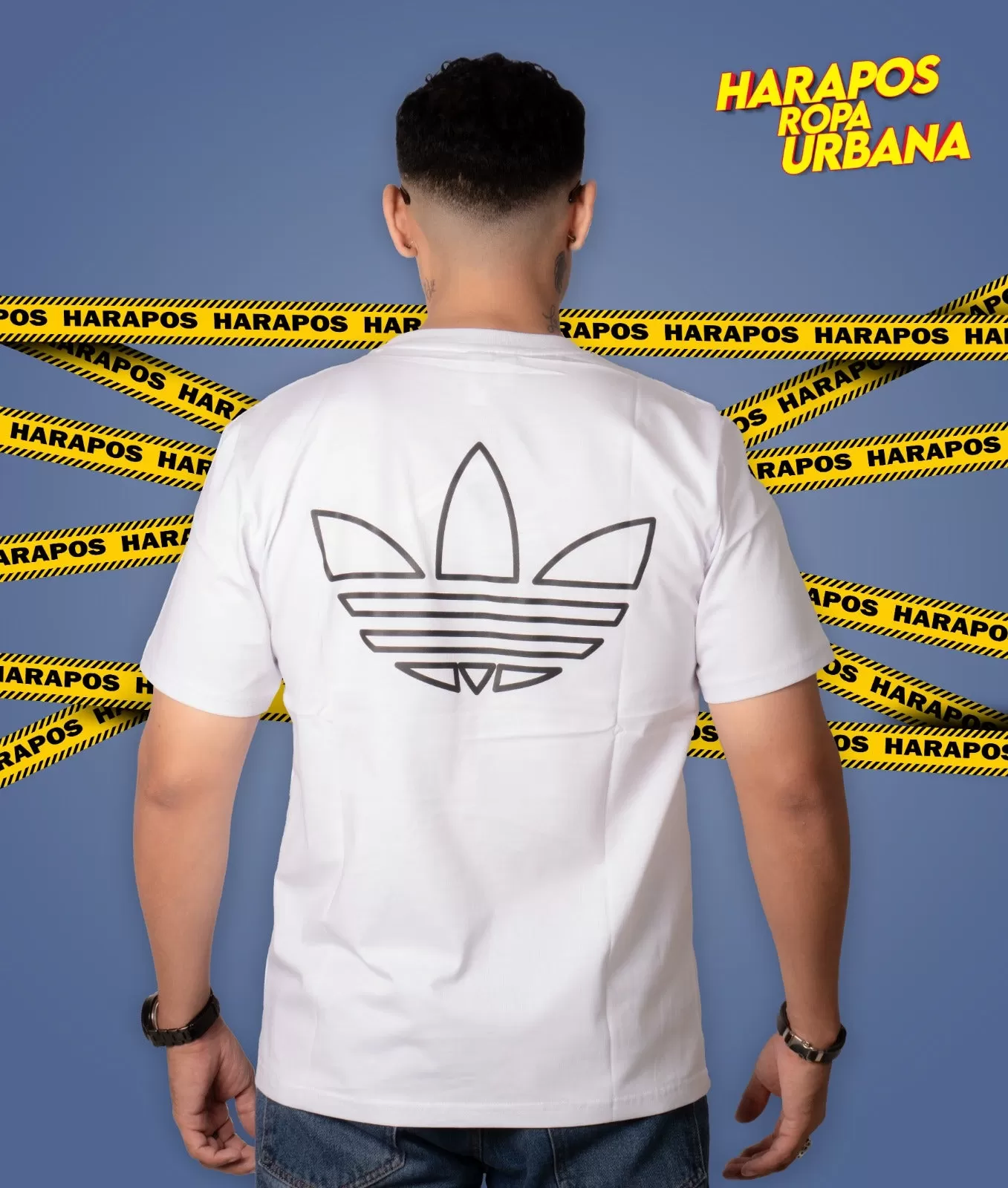 Polera adidas clasica blanca detalle pequea delante