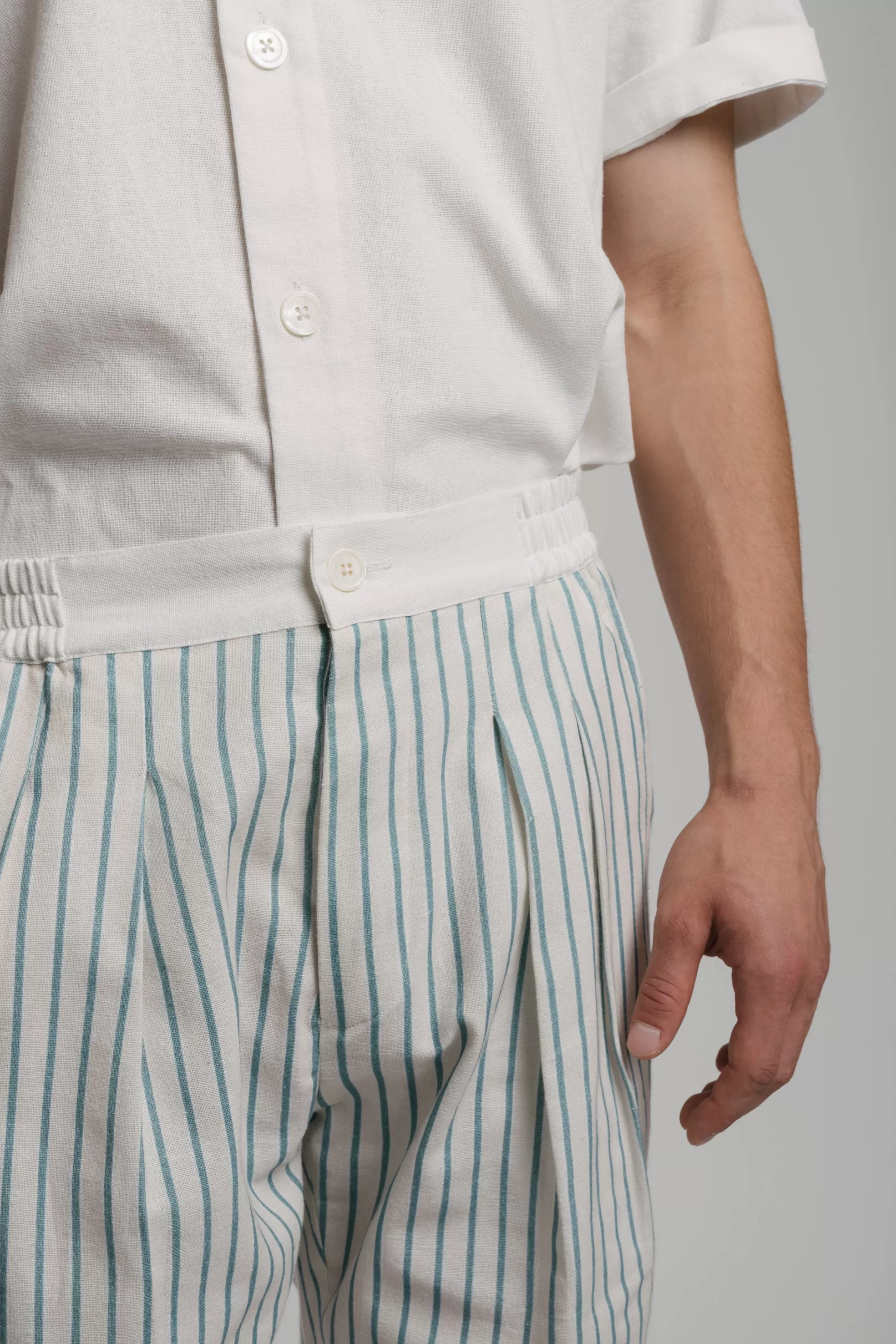 SHORTS AQUA-Offwhite-white 100% COTTON Canvas-crêpe Thin-Stripes digital-print