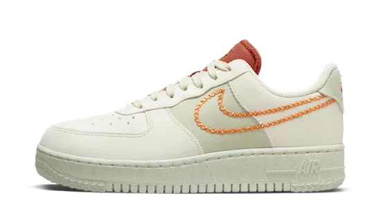 WOMEN'S  NIKE AIR FORCE 1 '07 LOW