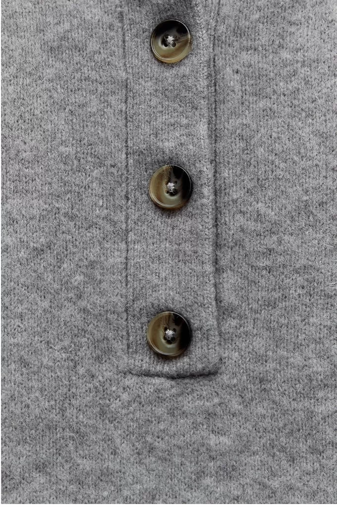 ZARA  |BUTTONED HIGH COLLAR KNIT SWEATER